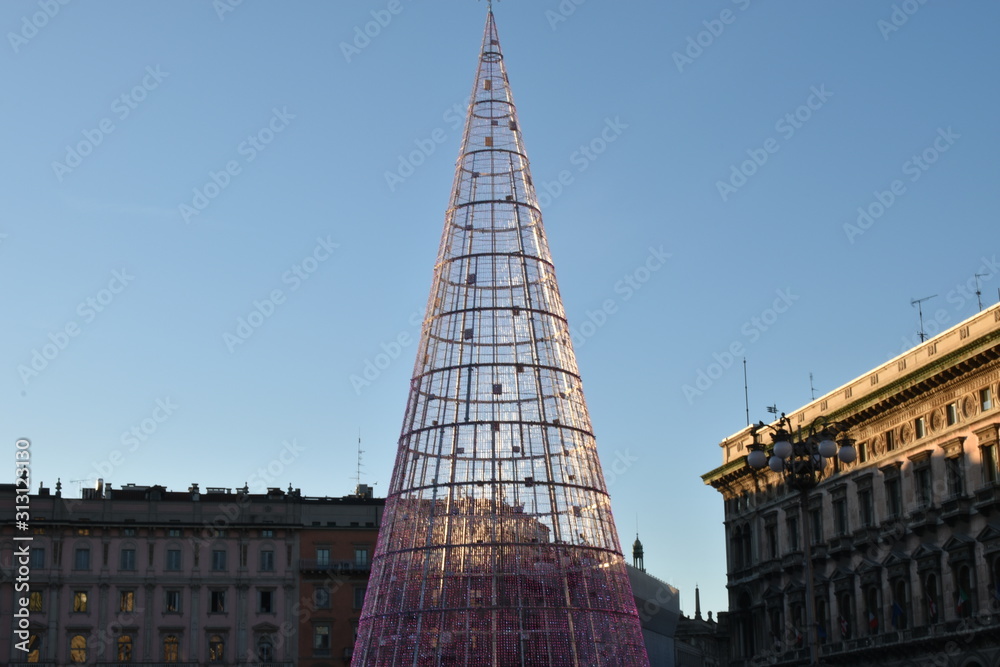 Fototapeta premium Christmas tree in milan town centre lights