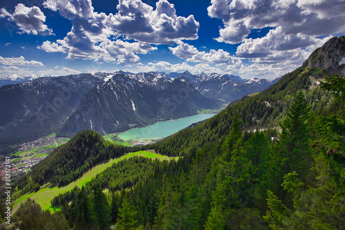 Zelle am See - Berg Landschaftspanorama - See, Berge, Bäume, Schnee
