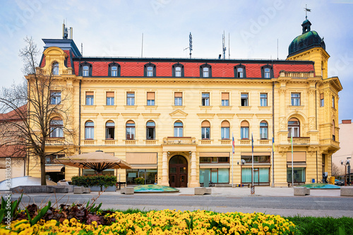 Tableau sur toile Cityscape with National Hall in the center of Celje old town in Slovenia