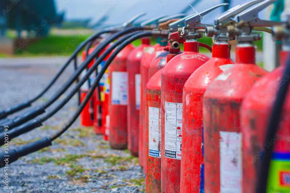 Dry chemical fire extinguishers can be used for fire types A, B, and C, but are not suitable for use in control rooms with electronic equipment Dry chemical fire extinguishers can be used for fire types A, B, and C, but are not suitable for use in control rooms with electronic equipment