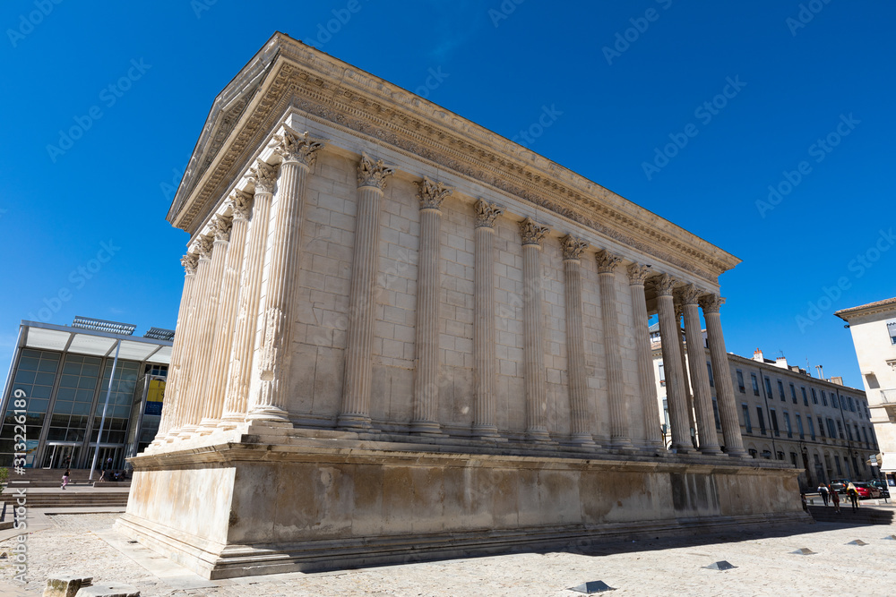 Fototapeta premium Ancient Roman construction, Maison Carree in Nimes, France