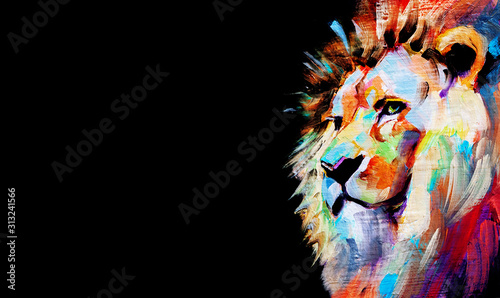 Fotografiet Oil painting of a beautiful big mixed colored wild lion in profile
