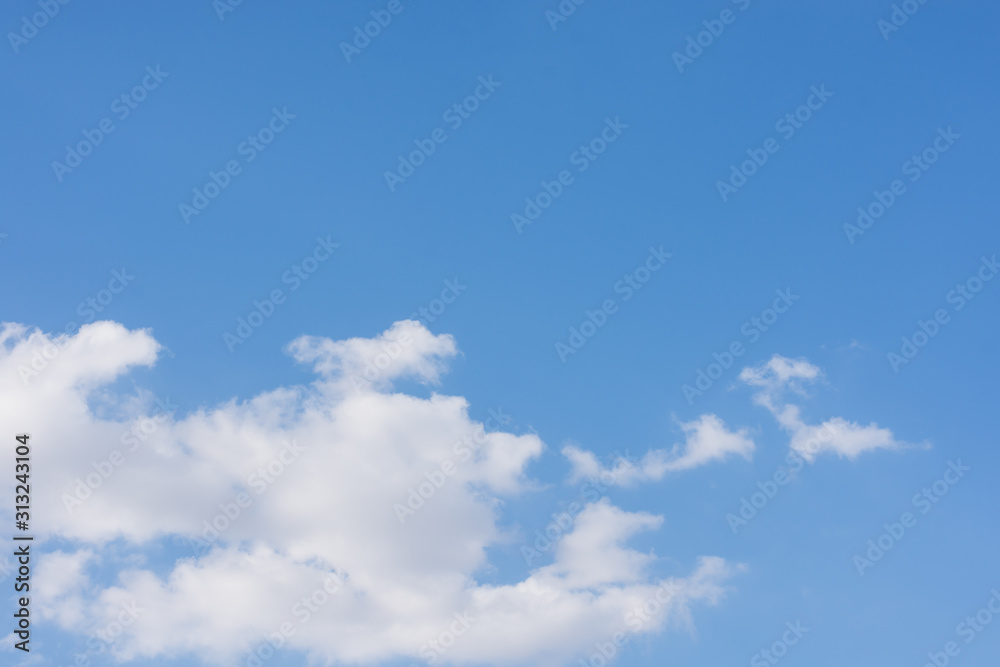 Sky and clouds in the afternoon, hot sun, large clouds