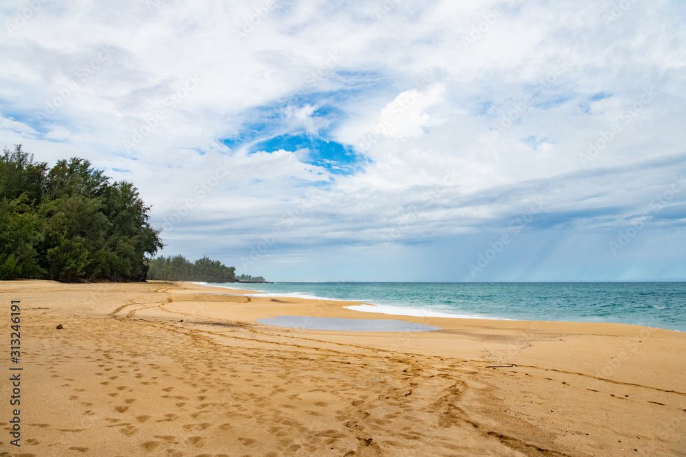 Lumahai beach, Kauai Island, Hawaii Lumahai beach, Kauai Island, Hawaii