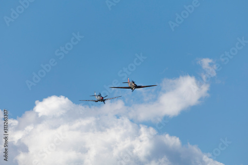 Obraz na płótnie British World War 2 plane flying