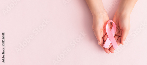 Cuadro en lienzo Pink ribbon concept. National cancer survivor day.