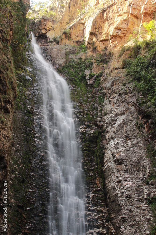 waterfall of secrets - Cachoeira do segredo - Chapada dos veadeiros