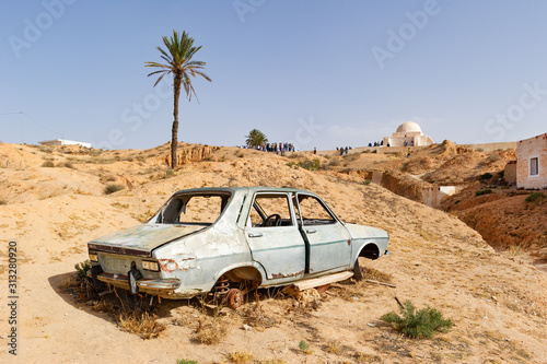 Car wreck in Tatooine, Tunisia