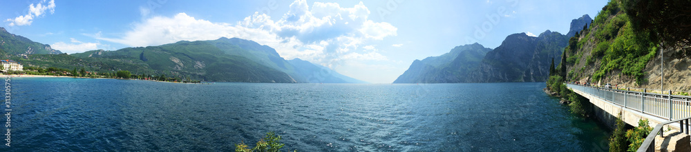 Gardasee Panorama - Italien Gardasee Panorama - Italien