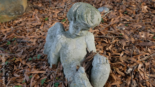 statue of angel in cemetery