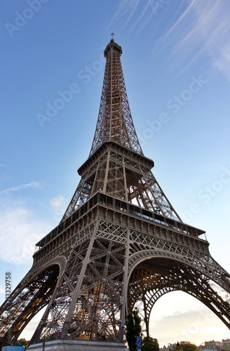 eiffel tower in paris