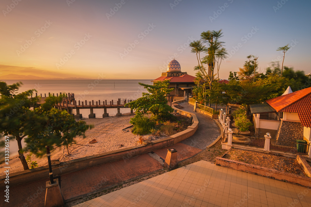 long exposure of a floating mosque at Kuala Perlis during sunset