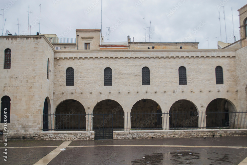 Fototapeta premium St. Nicholas Basilica in Italy