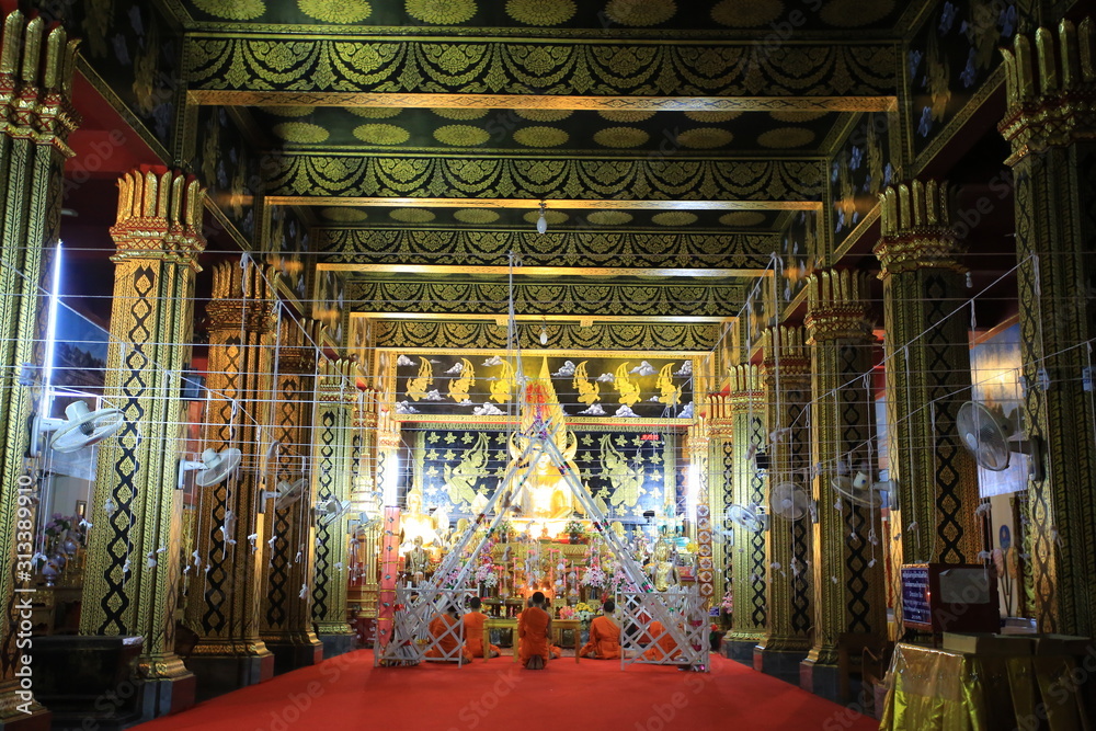 Obraz premium Thailand goldern temple