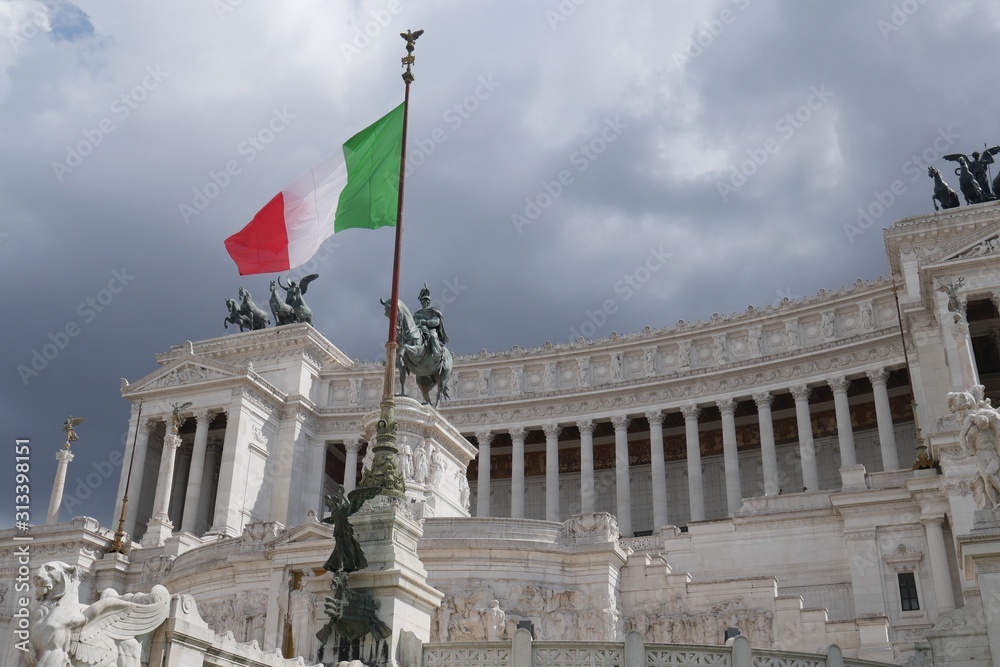 Italia Monument