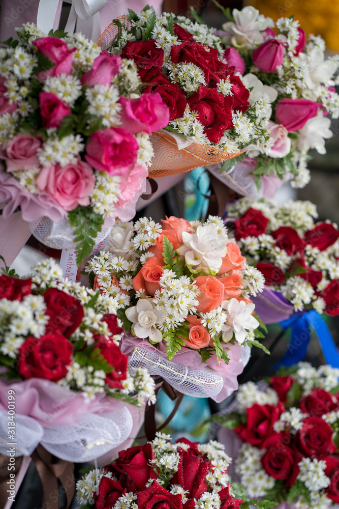  Alamy Multi Colored Roses Bouquets In Market Stall