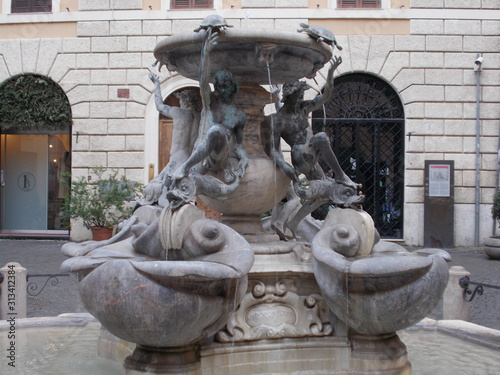 Fontana delle Tartarughe. Piazza Mattei, Roma