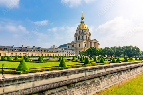 Quadro su tela Les Invalides (National Residence of the Invalids) in Paris, France