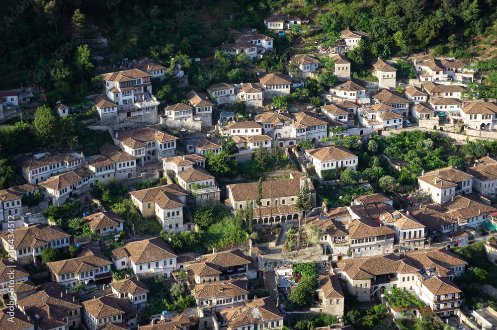 Maisons traditionnelles à Berat en Albanie