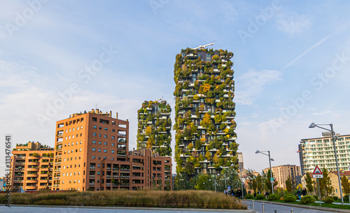Bosco Verticale Hochhäuser in Mailand am Porta Nuova photo