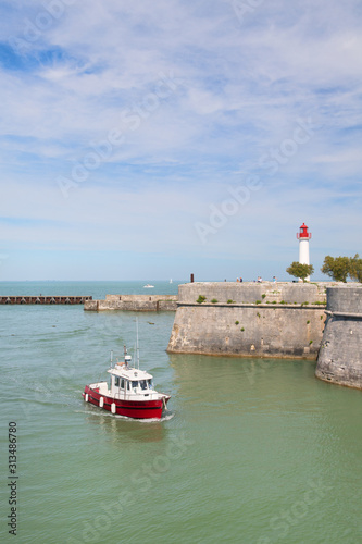 Harbor Saint Martin de Re photo