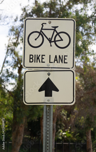 Fototapeta Naklejka Na Ścianę i Meble -  Bike sign 