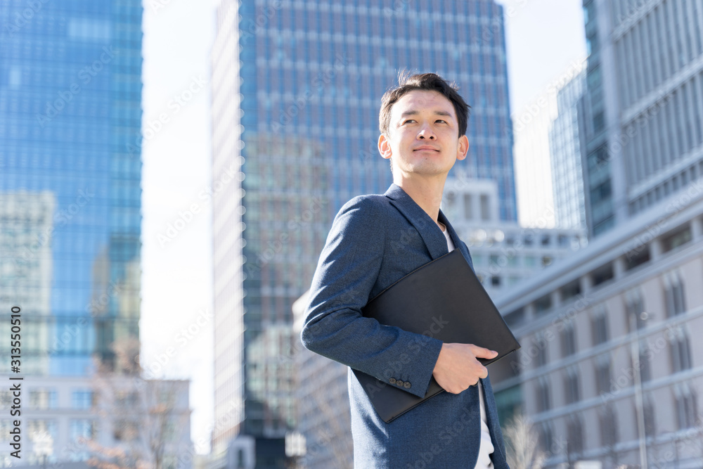 ビジネスマン　ポートレート