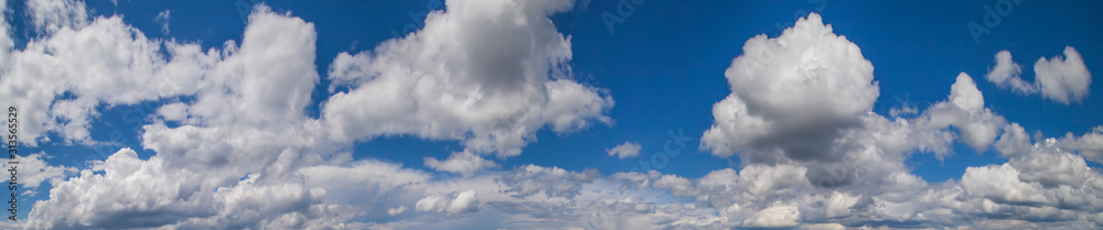 Obraz premium Blue sky with white clouds, natural backgrounds