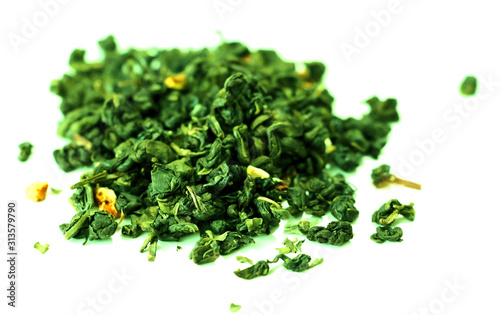 Green tea. Granulated. The leaves are large. Tea tradition. Antioxidant.