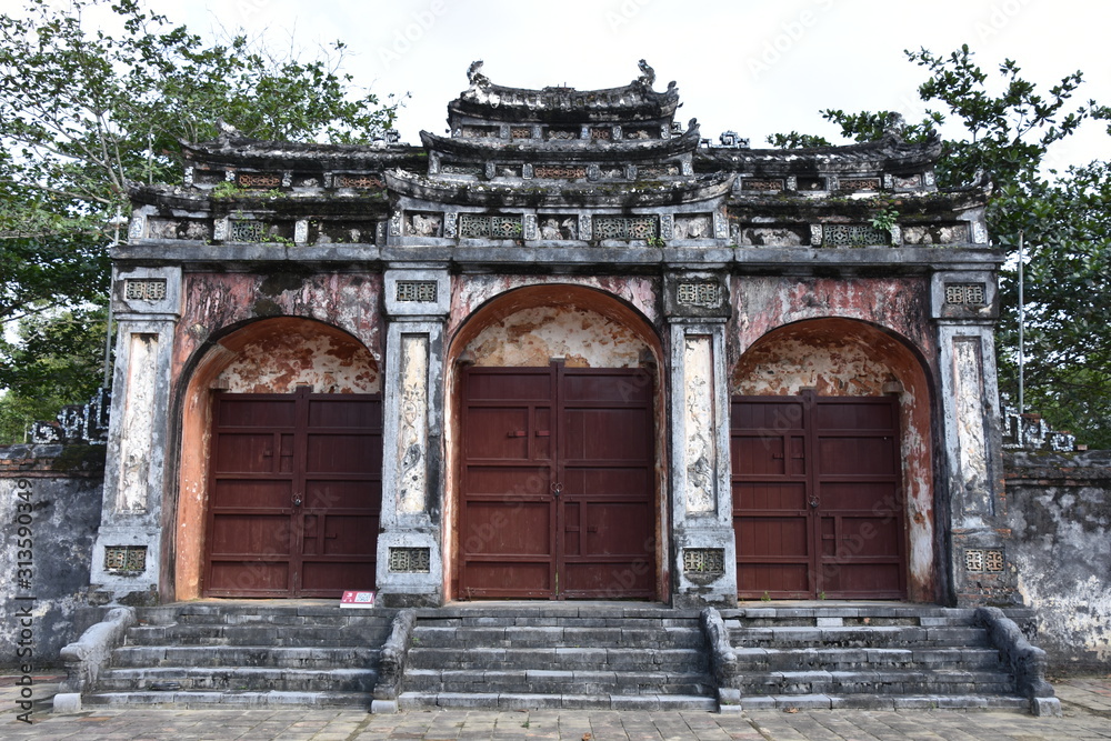 Vietnamese Paifang to Cung Dien Tho, Hue Citadel