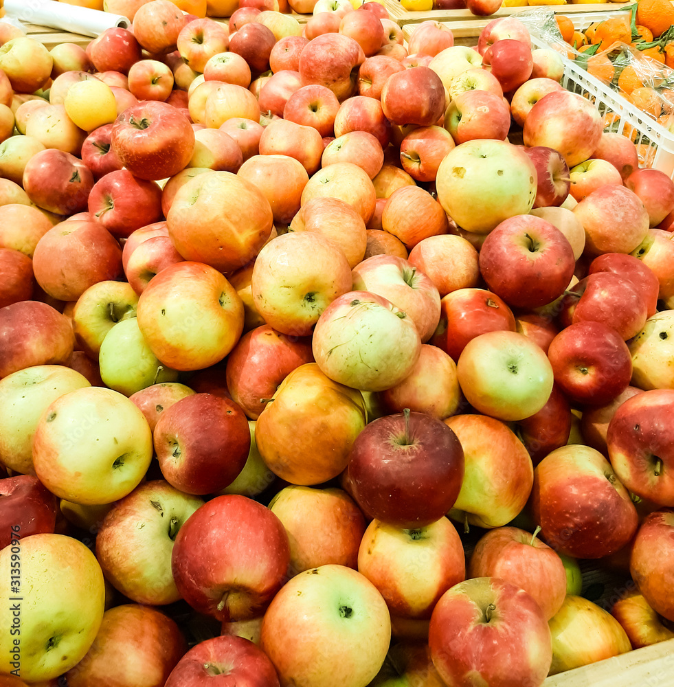 fresh apples from the farm