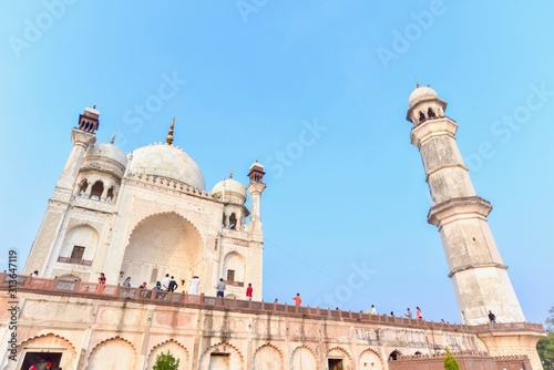 Bibi Ka Maqbara, Beautiful Mausoleum in Aurangabad City