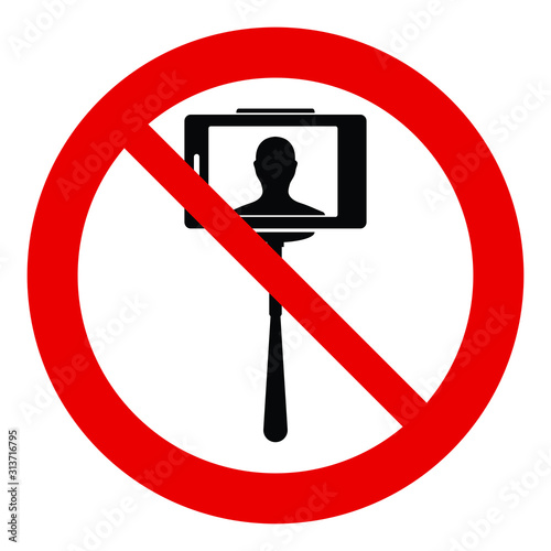 No selfie icon. prohibited sign.  No monopod icon. 