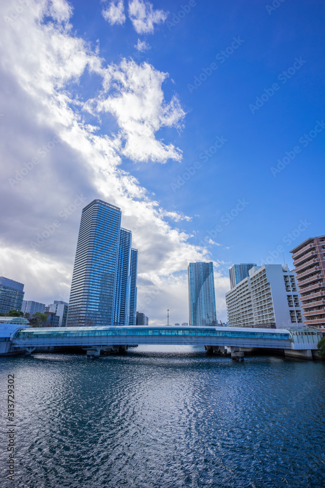 東京　晴海、勝どき、月島　運河のある風景