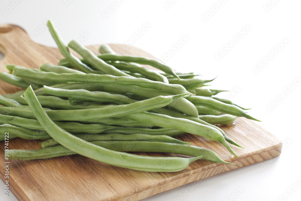 freshness green bean on wooden chopping board freshness green bean on wooden chopping board