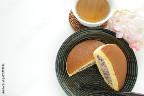 Japanese confectionery, Dorayaki  wagashi on dish
