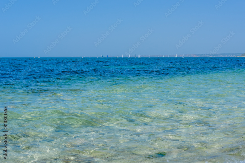 Obraz premium Seascape background- sea and stones