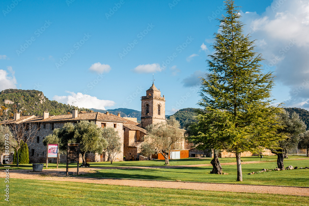 Fototapeta premium Liguerre del Cinca in Aragon, Spain