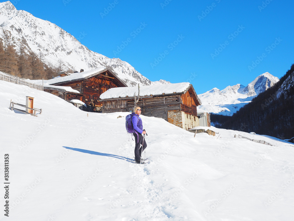Vinschgau - Schneeschuhtour zur einsamen Alm im Schnalstal