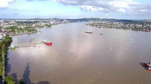 Aerial View, Sungai Mahakam Indonesia, Kalimantan Timur, Kutai Kartanegara, Februari 2018 T photo