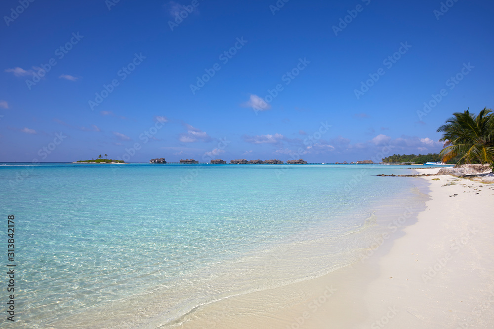 Paradise Island (Lankanfinolhu) and Gili Lankanfushi Maldives resort, Maldives