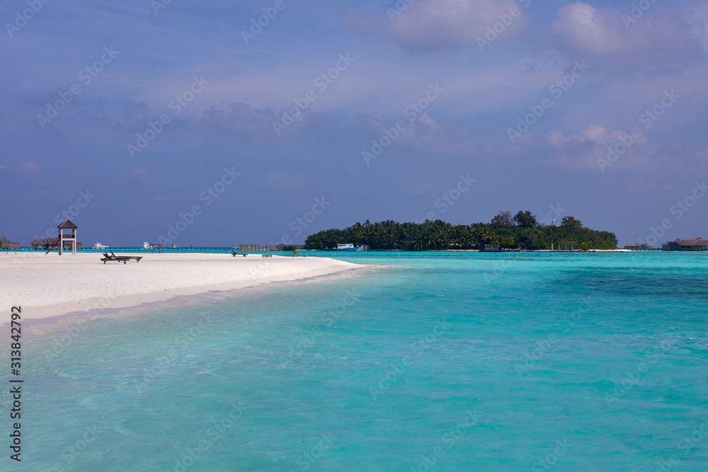 The white sand of Paradise Island (Lankanfinolhu), Maldives