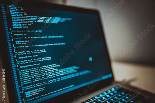 HTML Code auf Computer programmieren