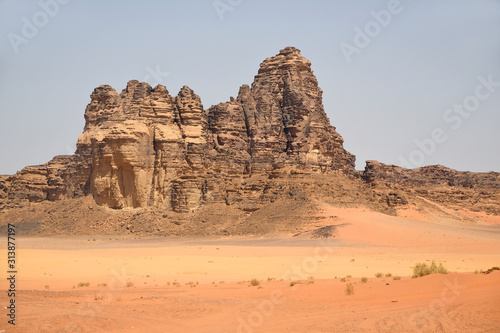 Bergmassiv im Wadi Rum