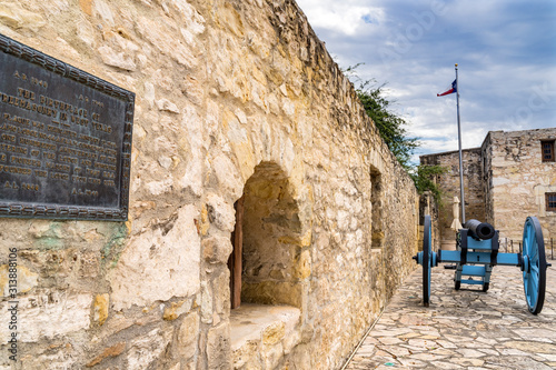 Schilderij op canvas Alamo Mission Wall Cannon Independence Battle Site San Antonio Texas