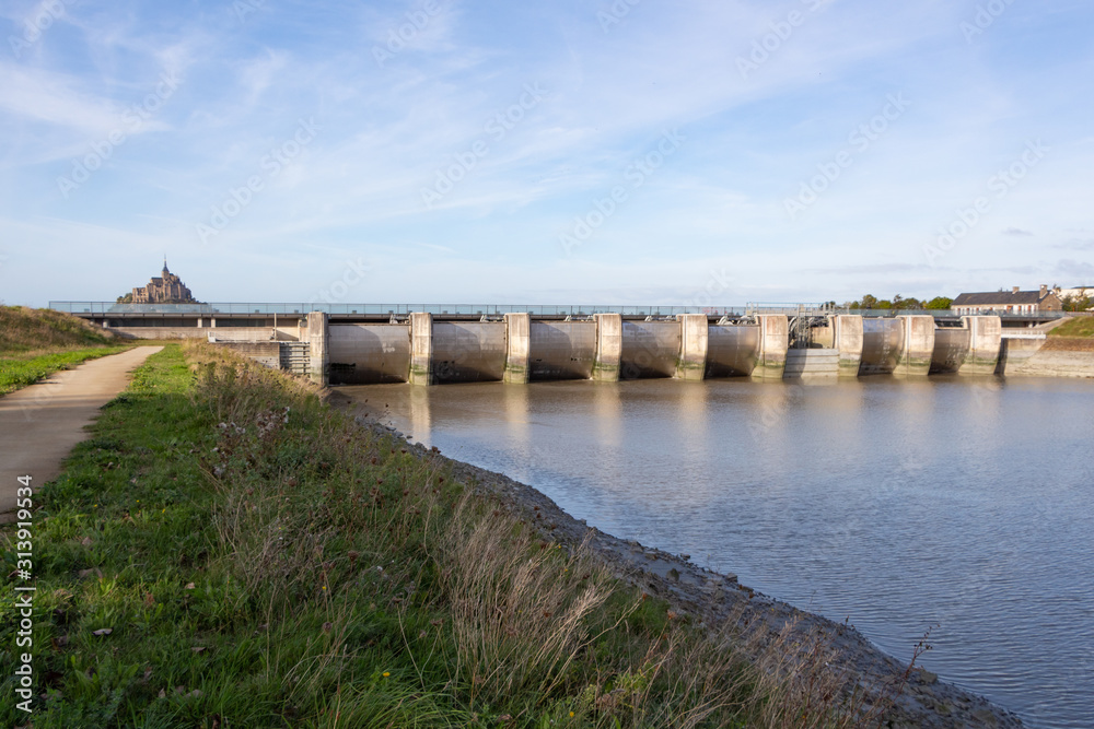 Couesnon dam on the river near the Mont Saint-Michel