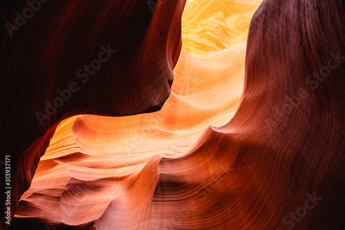 Courbes et textures, Ombres et lumières à Antelope Canyon - Grand Ouest Américain