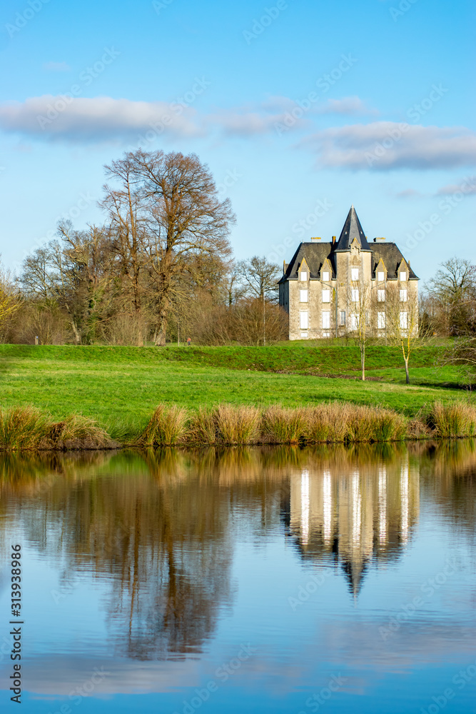 Obraz premium château de Beaupuy vendée france