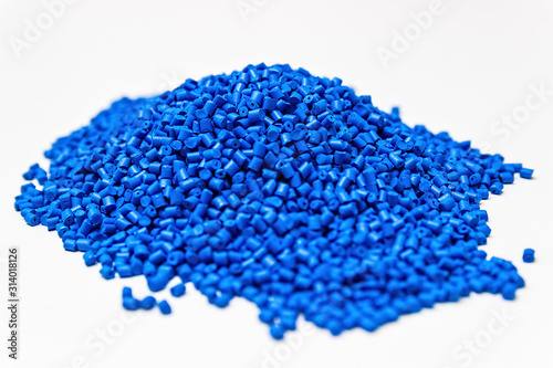 Polymeric dye. Colorant for plastics. Pigment in the granules.