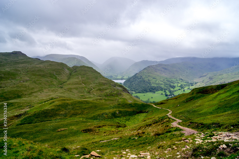 Fototapeta premium English Countryside hiking views
